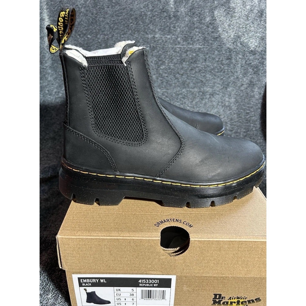 Dr. Martens Embury WL Black Boots Women's 10 /  Men's 9 Republic WP 41533001